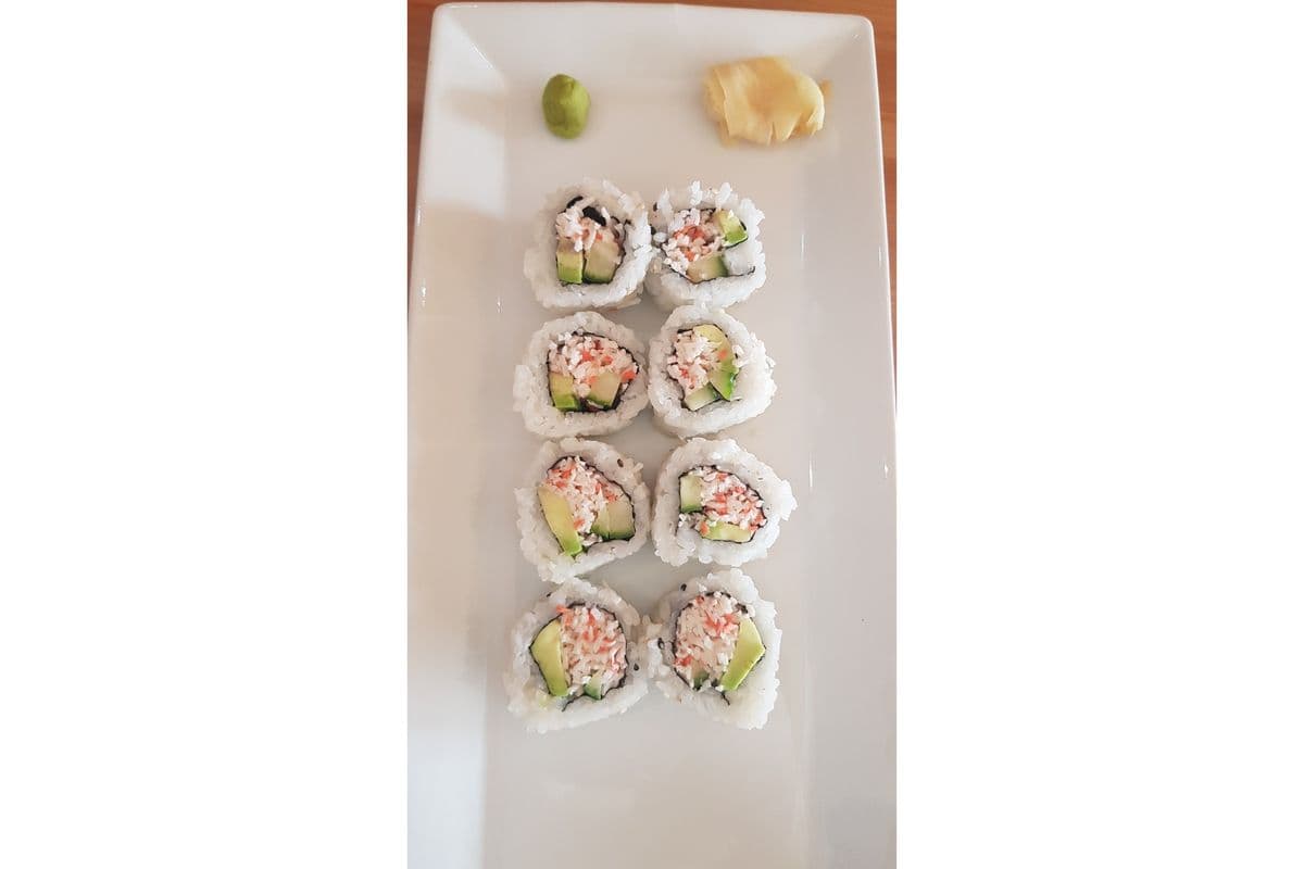 California Roll (8pc)