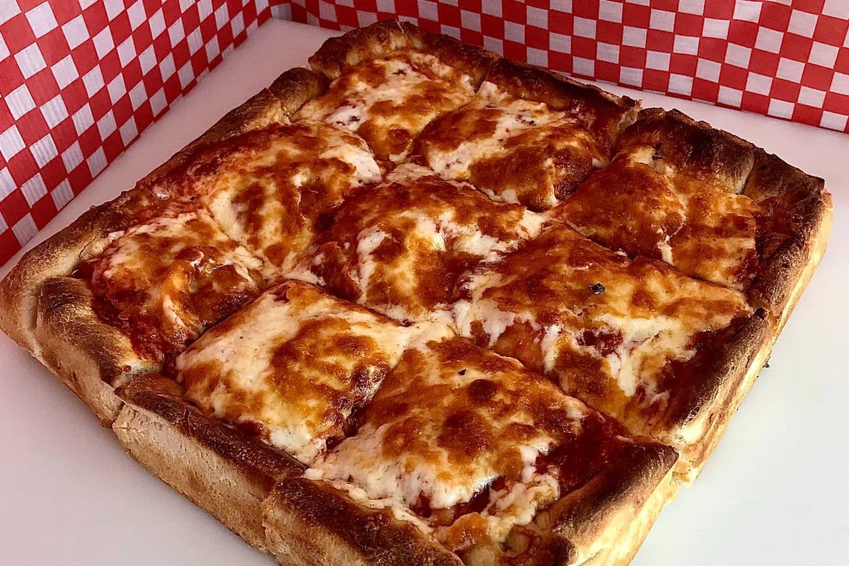 4. Cheese Pizza