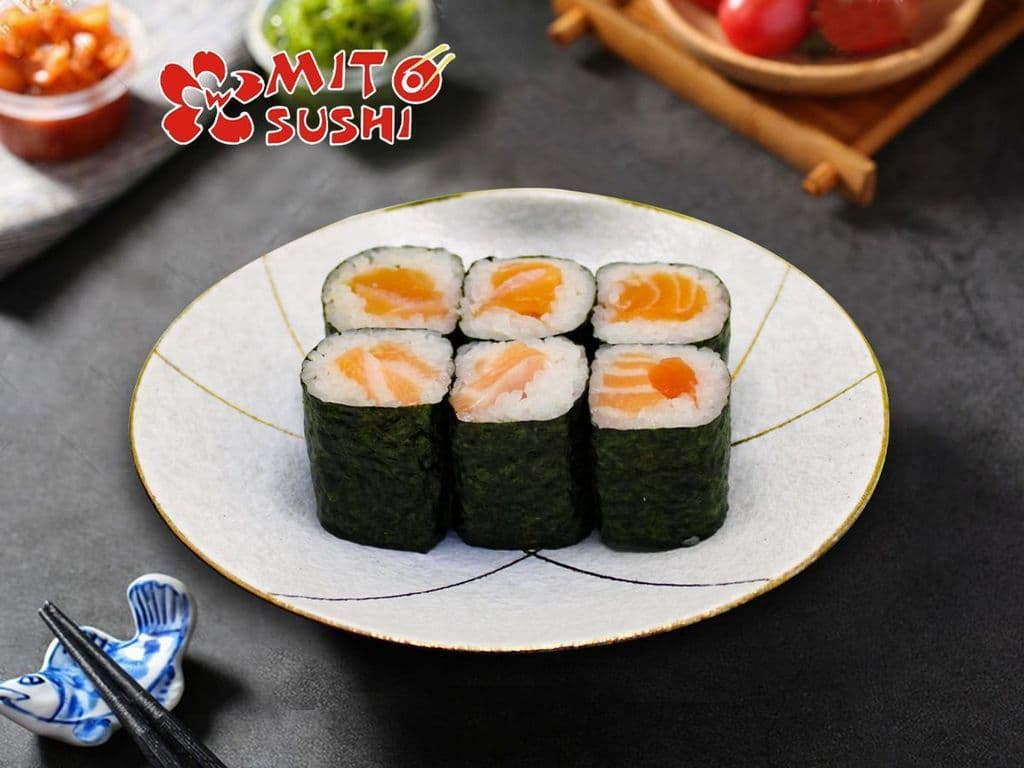 Salmon Maki