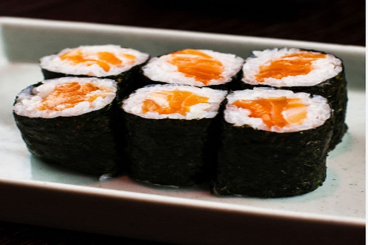 Salmon Maki