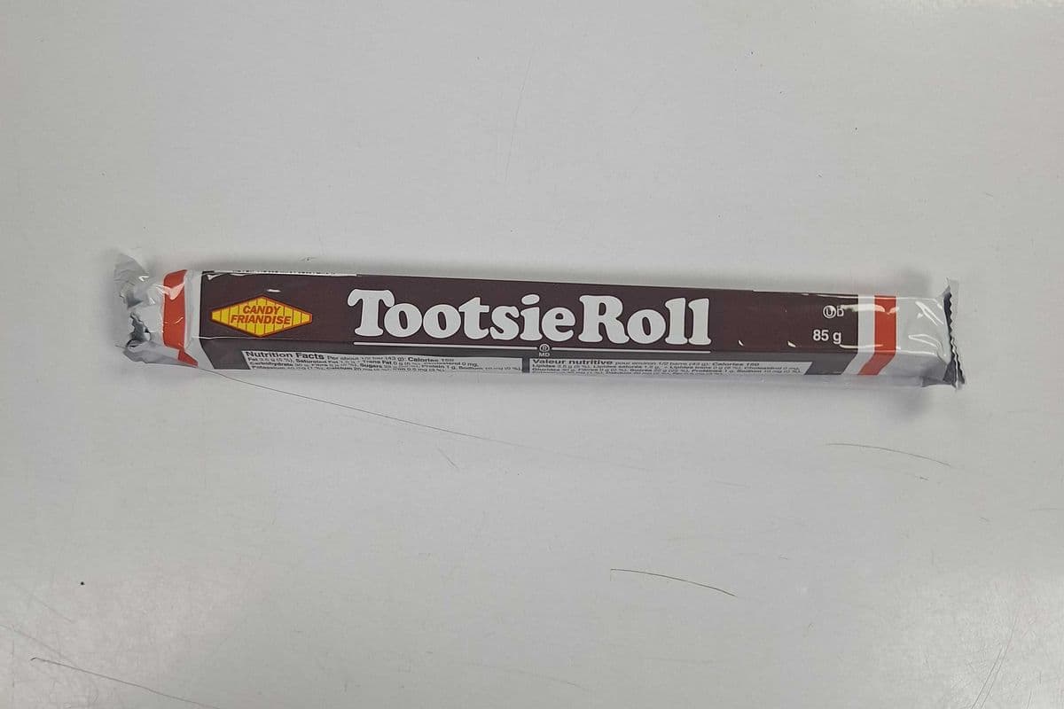Tootsieroll Candy (85 g) - $ 2.55