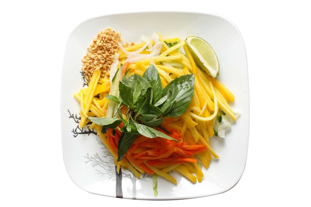S0. Vietnamese Mango Salad