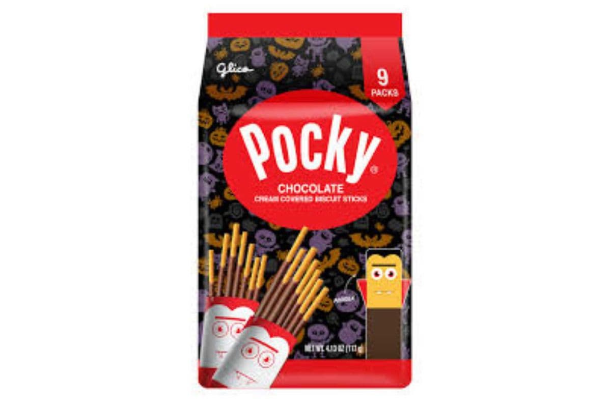 Pocky Chocolate Biscuit Sticks 9 Packs (117g)