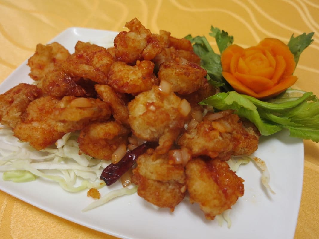 Deep Fried Shrimp with Spicy Sauce