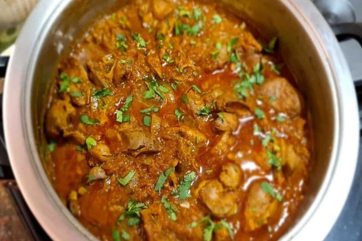 Chicken Curry (Home Style)
