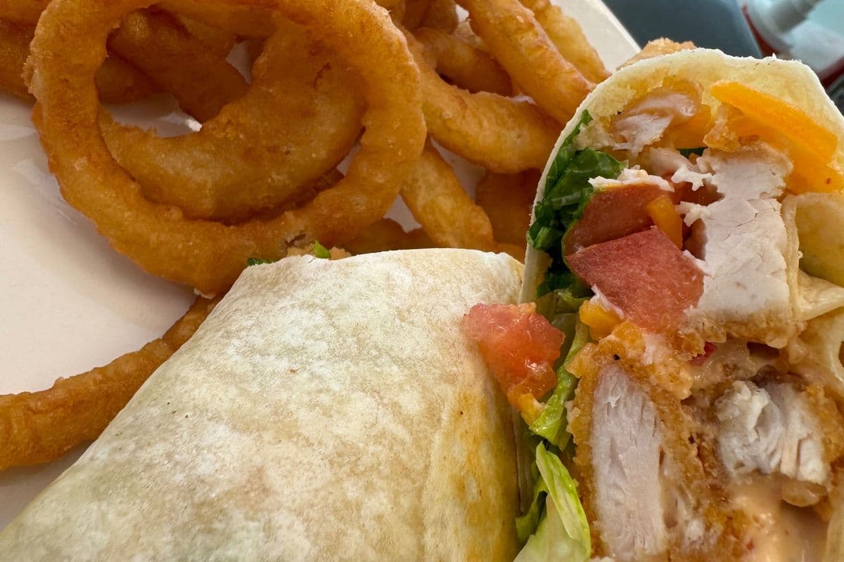 Crunchy Chicken Wrap
