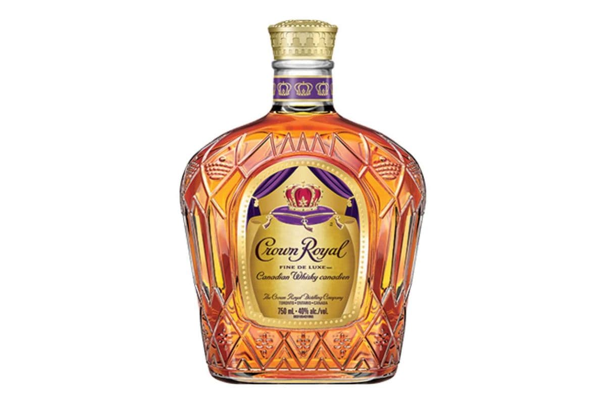 Crown Royal 750ml (1 x 750ml)