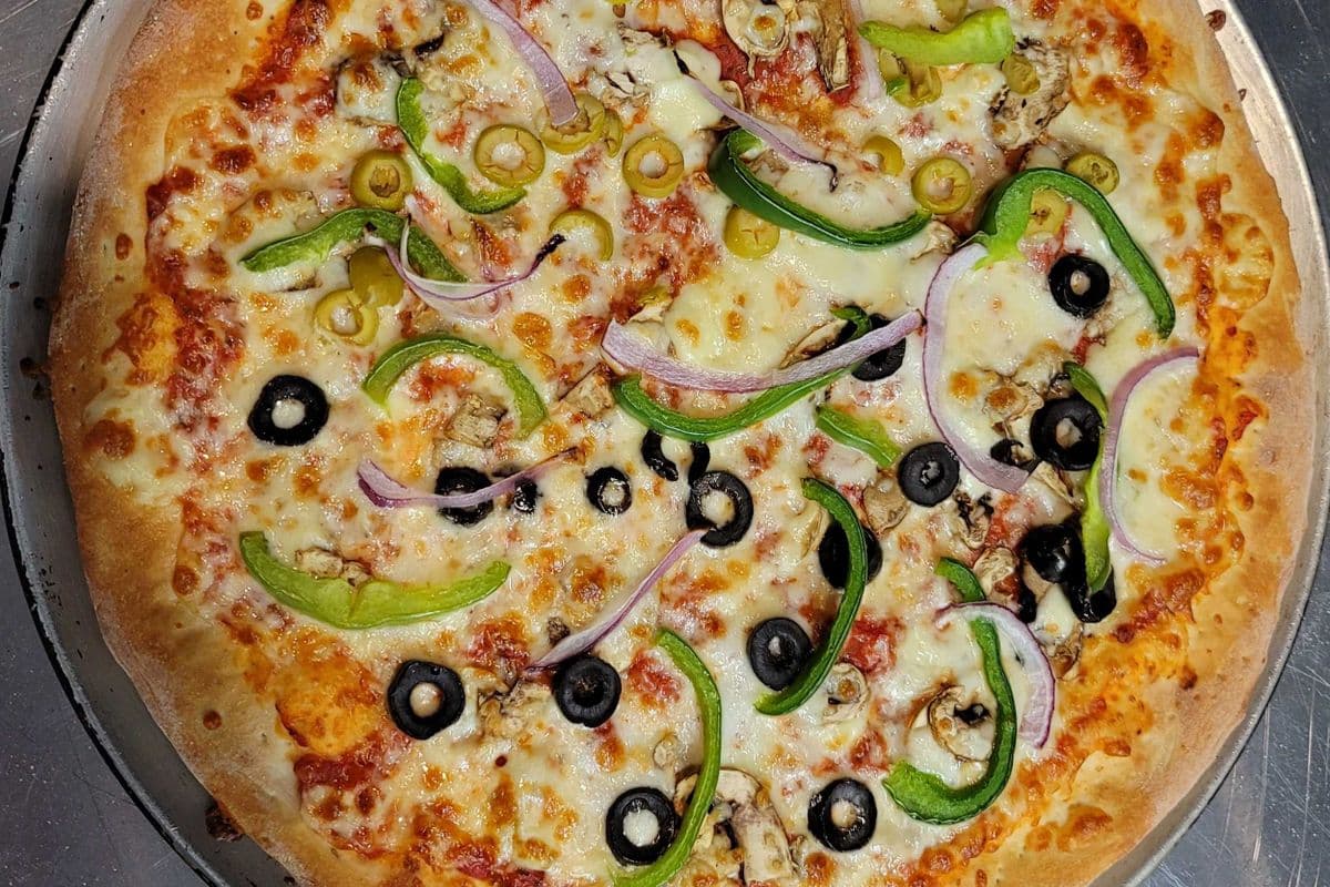 Petite pizza végétarienne / Small Vegetarian Pizza