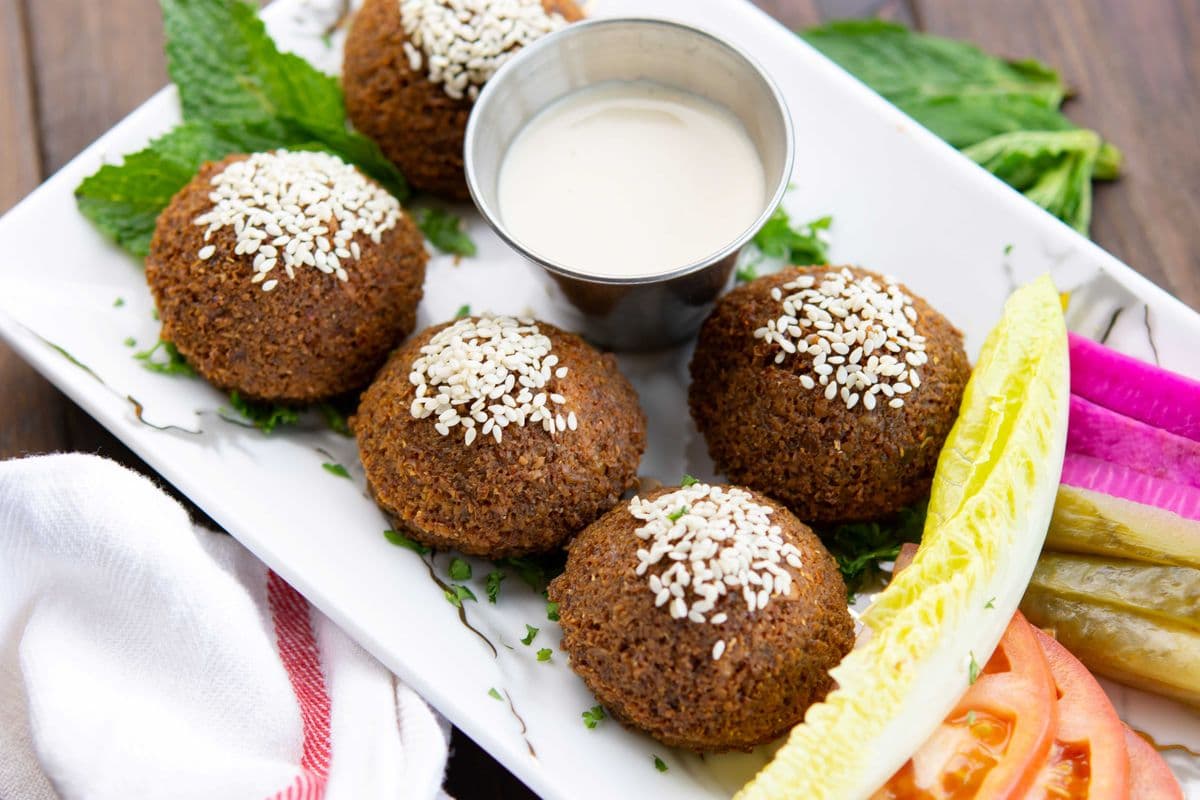 Falafel Plate (5 Pcs)