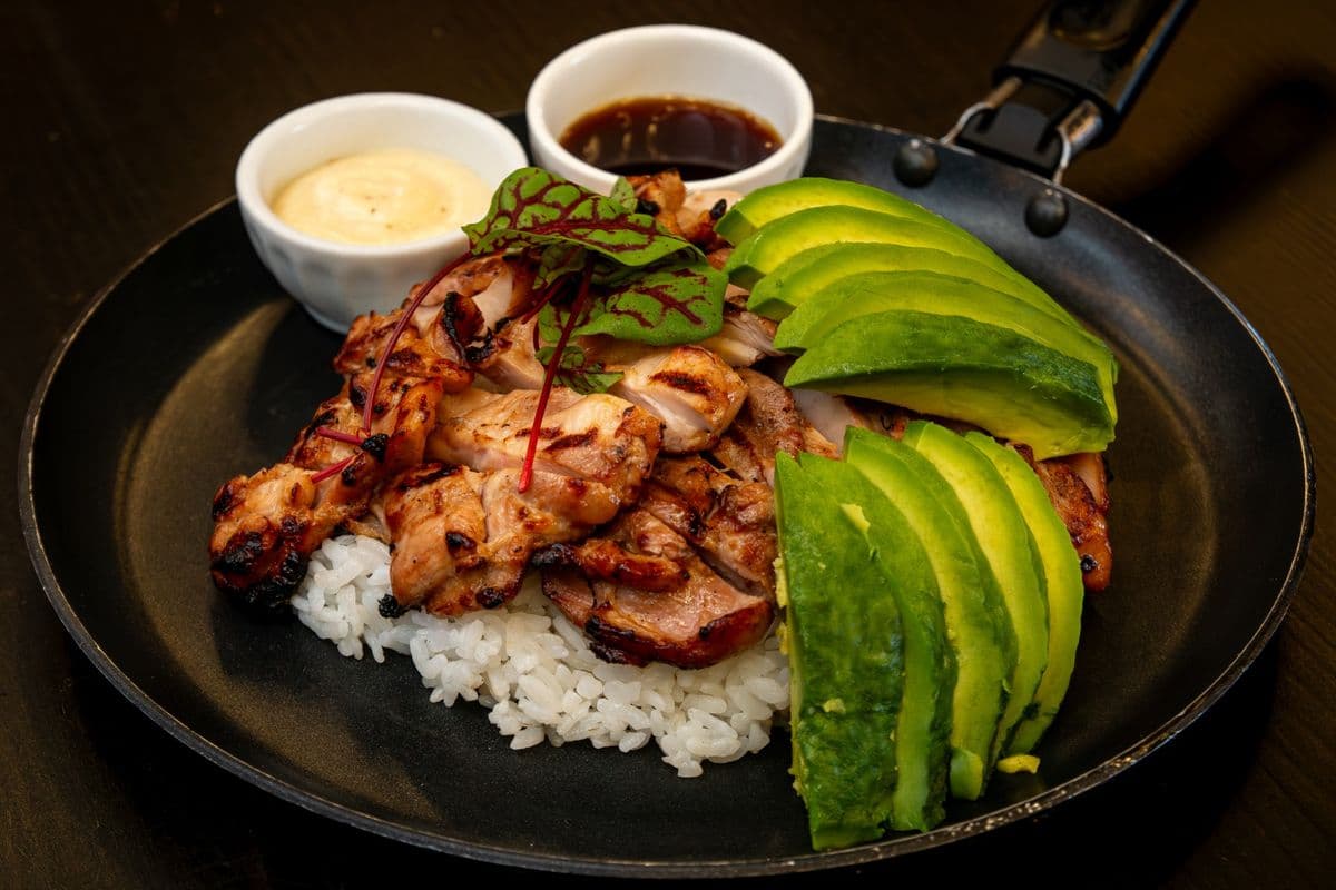 Avocado Chicken BBQ (Gluten Free Available)