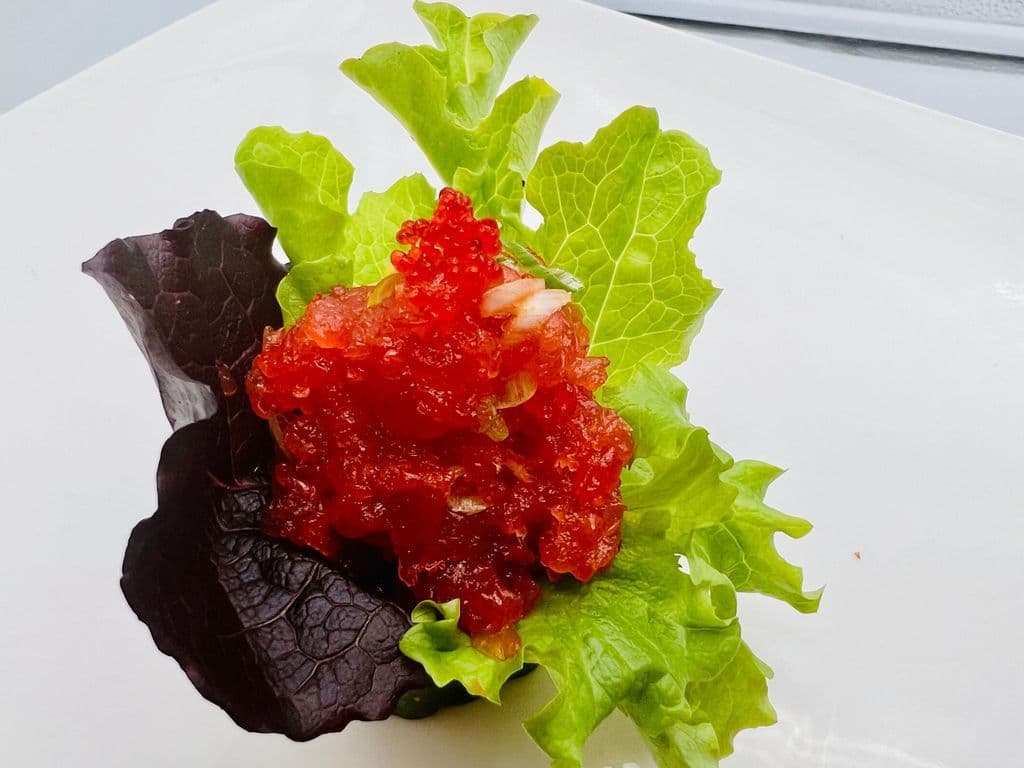 12S MAGURO EPICE Thon Epice / Spicy Tuna Sashimis (1MCX Sans Riz / Without Rice)