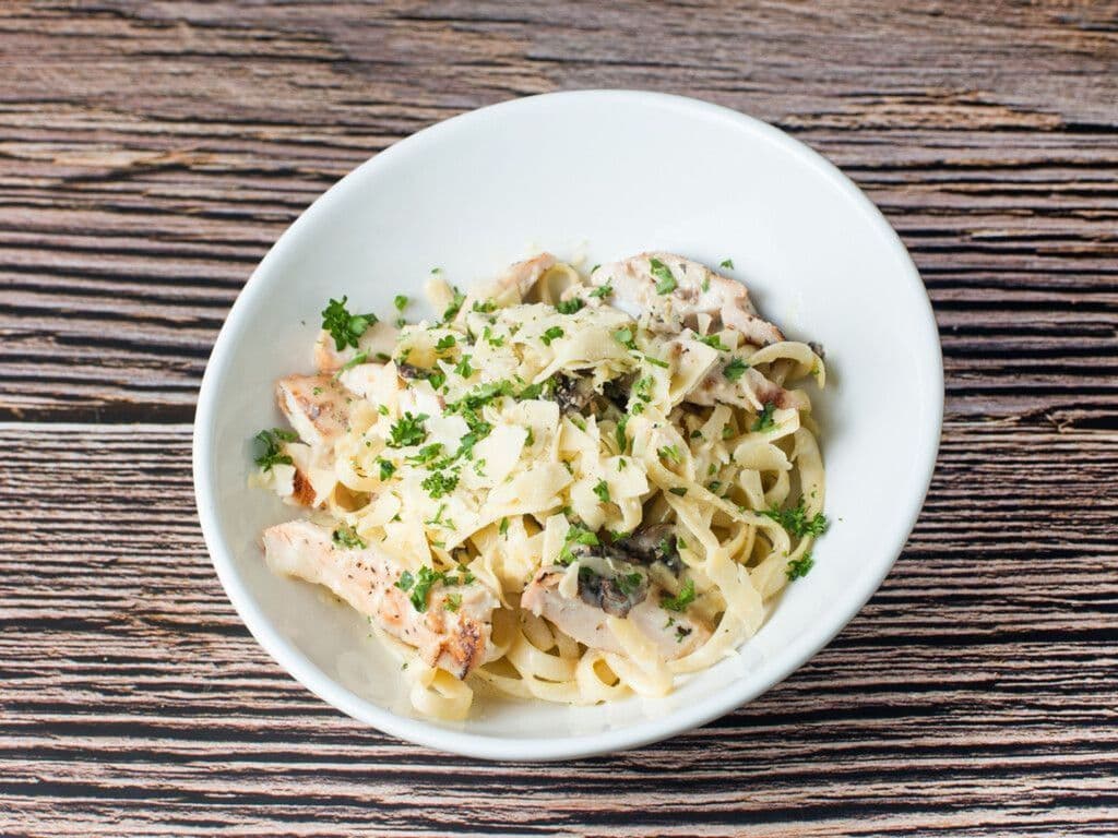 Creamy Grilled Chicken Alfredo