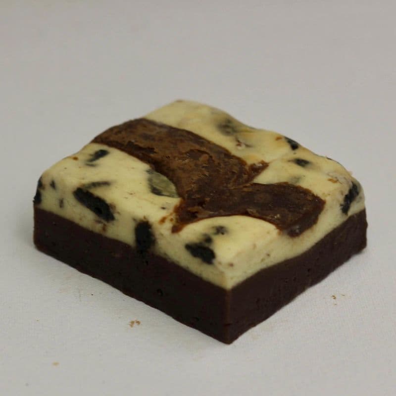 Oreo Cheesecake Brownie