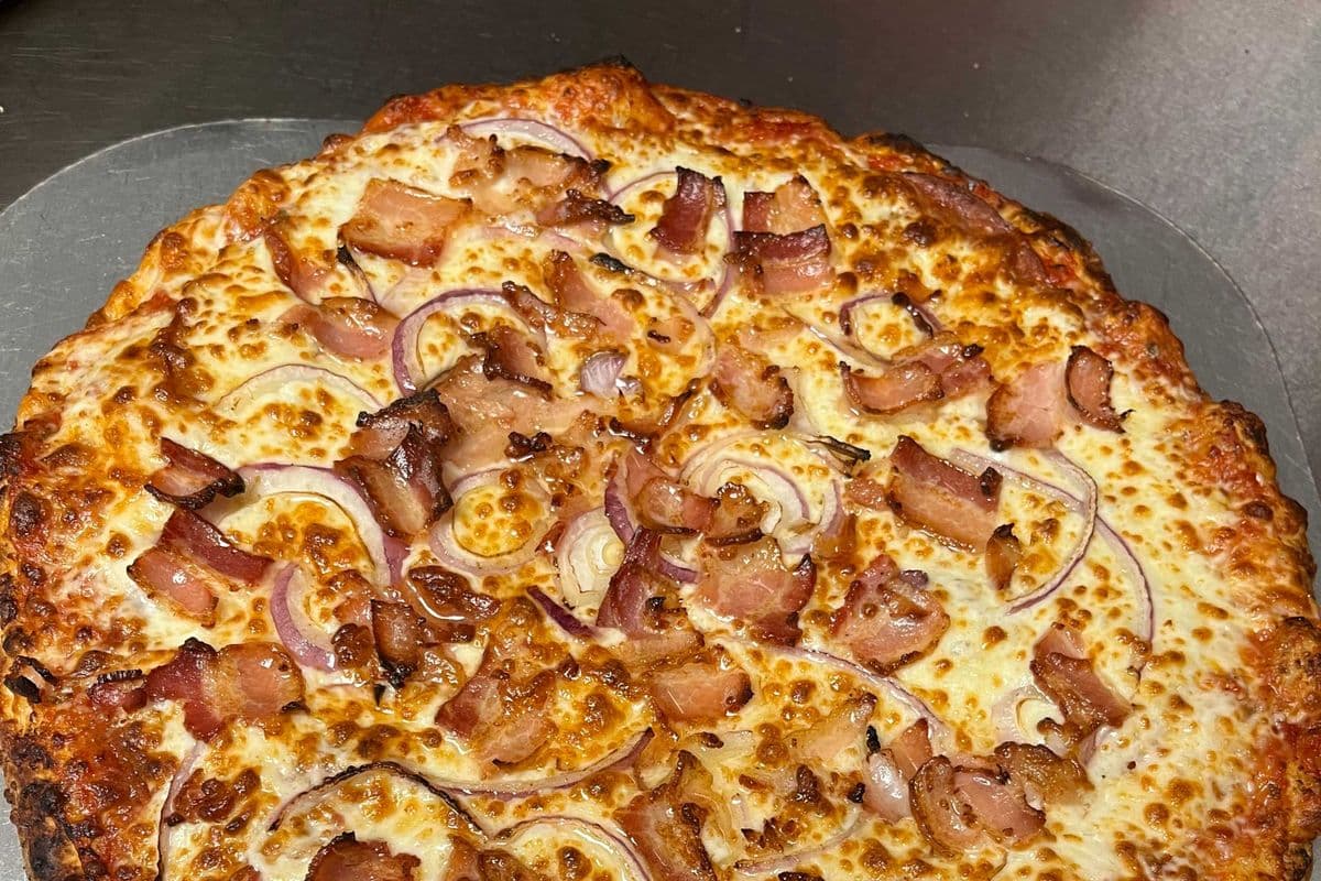 > 1 x Quebecoise 18"