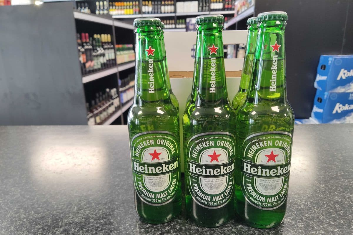 Heineken (6 x 330/355ml Bottle )