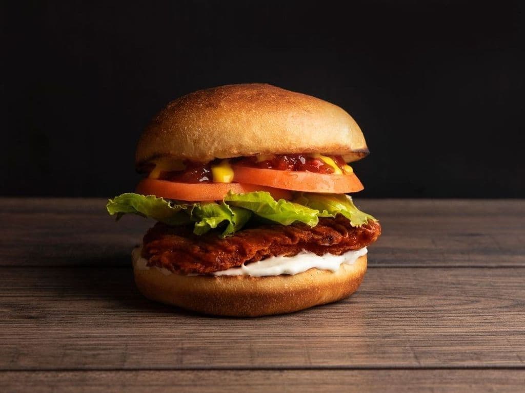 Buffalo Chicken Burger & Side