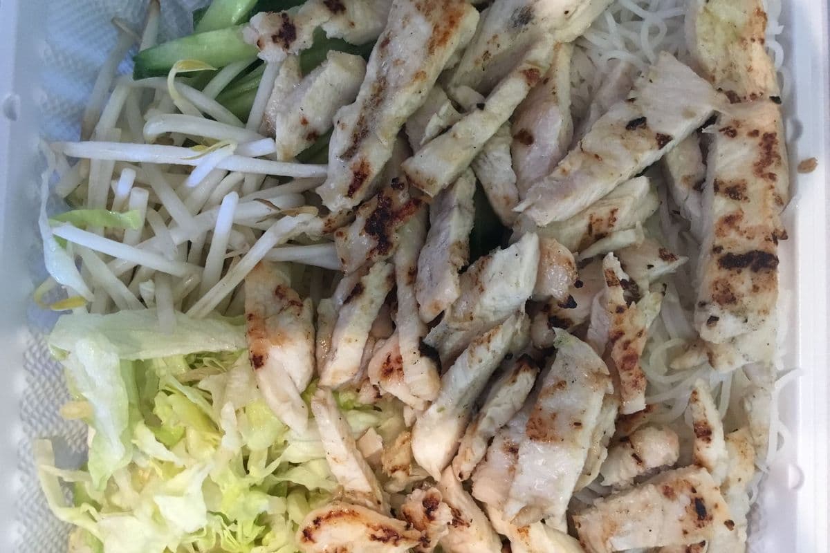 31. Charbroiled Chicken Vermicelli Bowl
