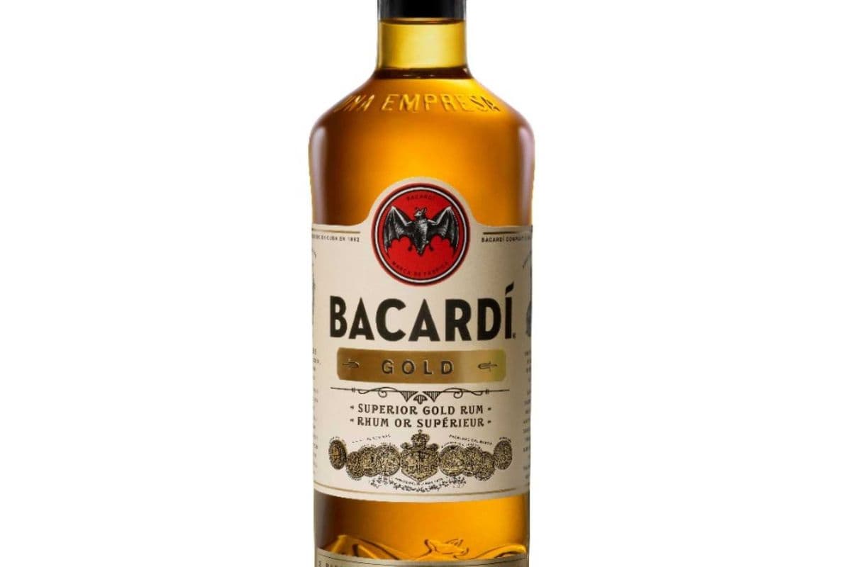 Bacardí Gold Rum (750 ml) (1 x 750ml)
