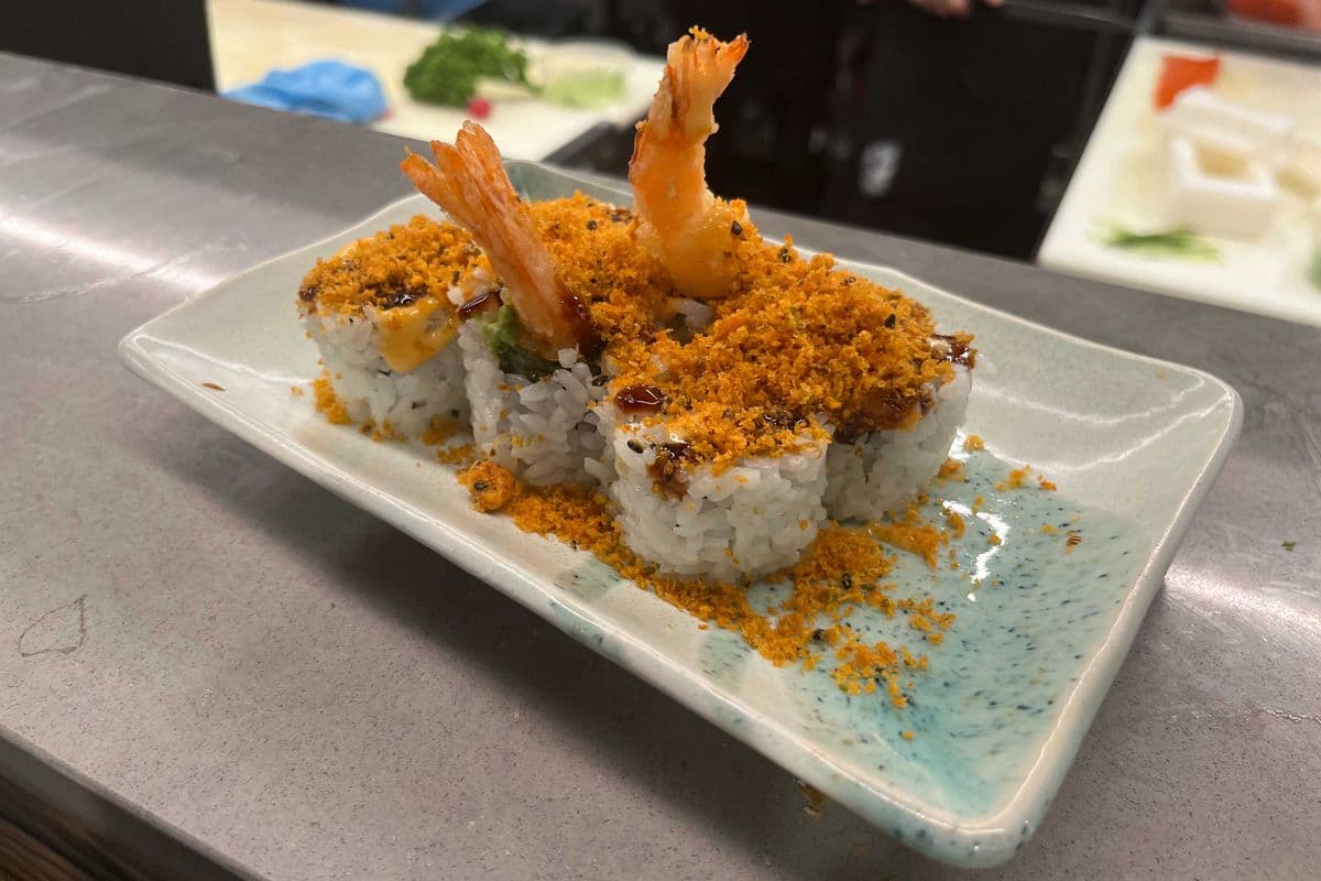 Dynamite Crunch Roll