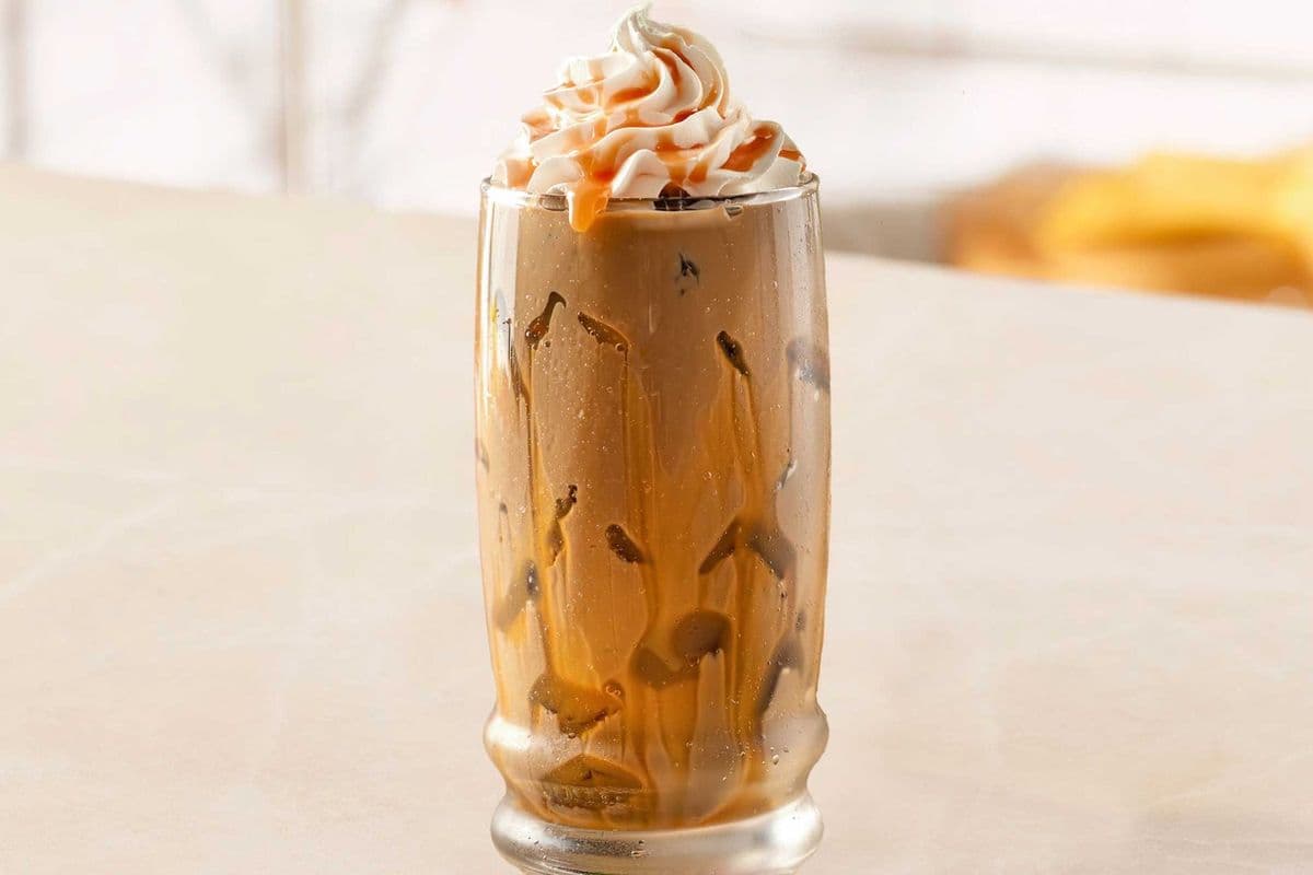 PEPPERMINT MOCHA COLD BREW (450 Cal)