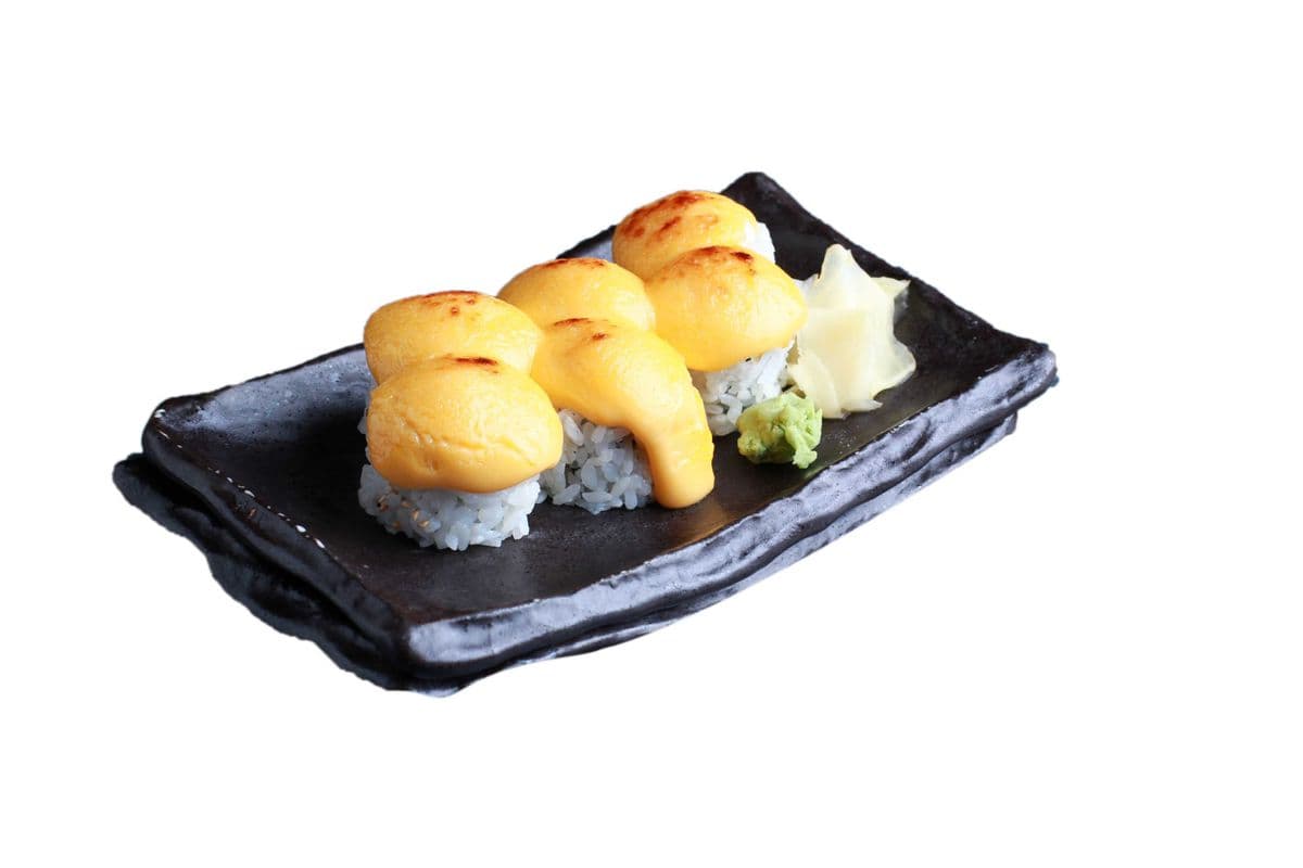 Winter Dynamite Roll (6 pcs)