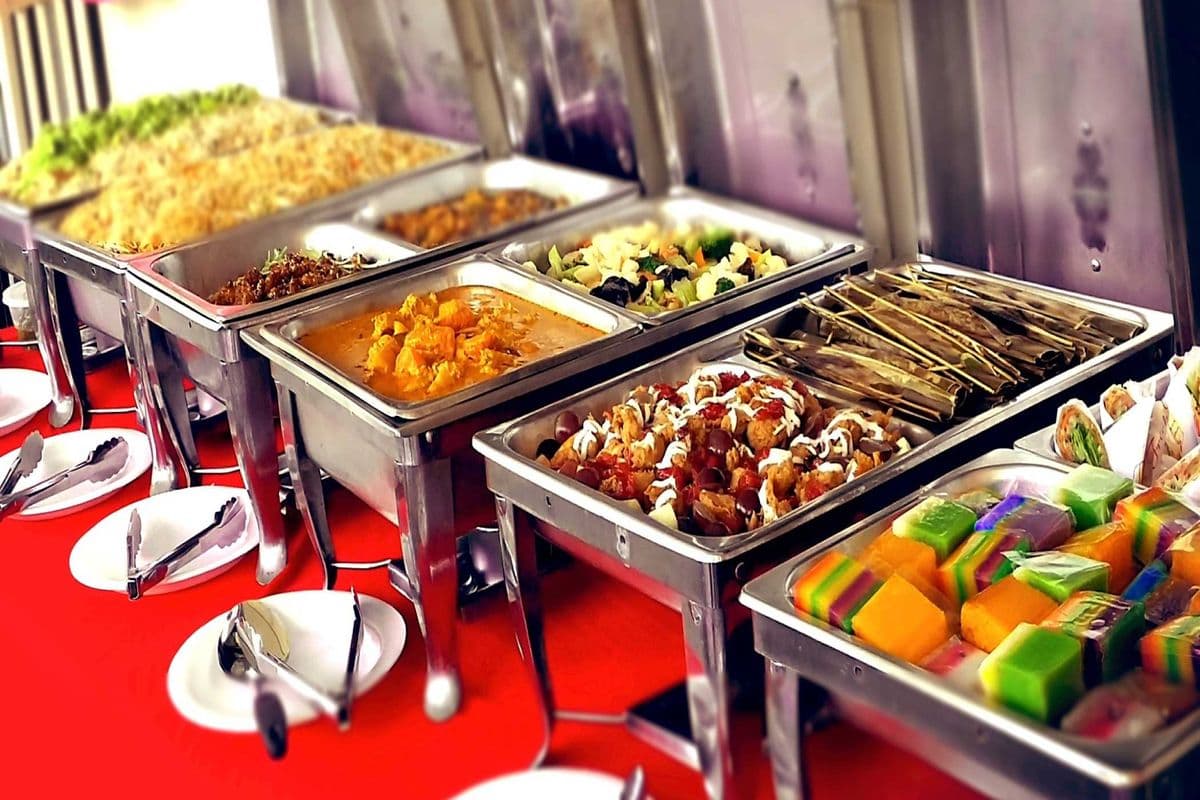 Package One: Veg - Serves Five People (9 Items)