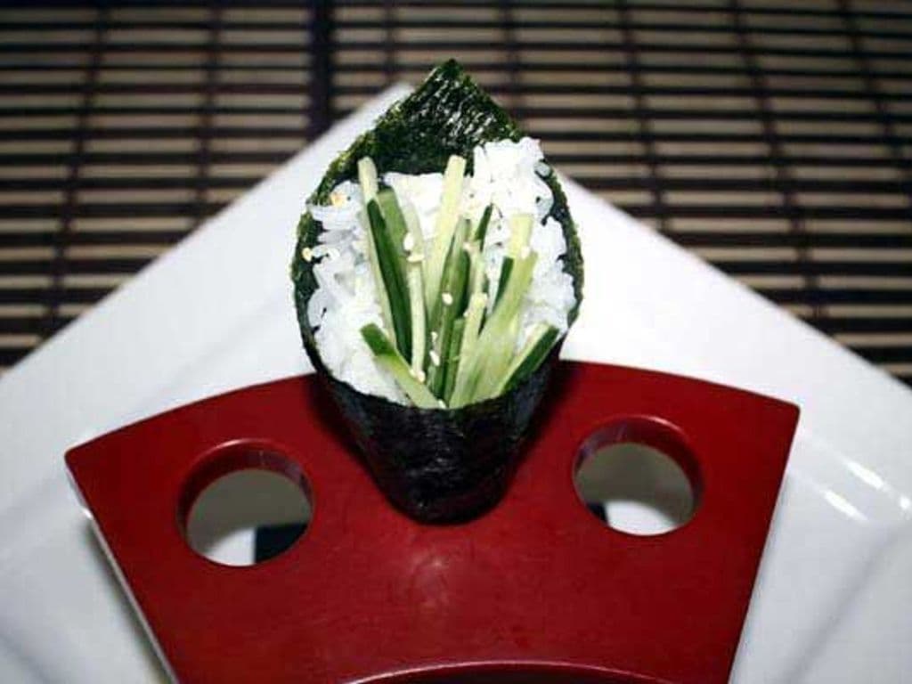 Cucumber Hand Roll (1pc)