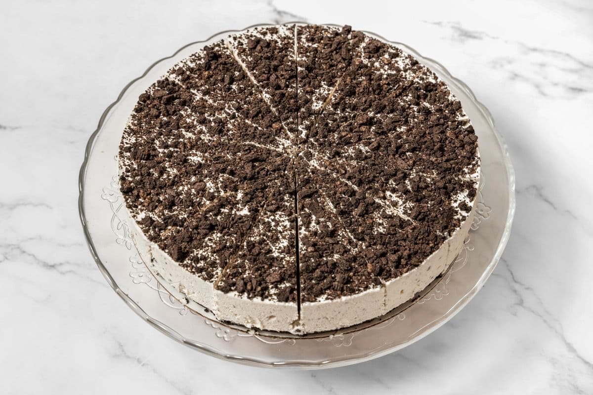 9" Oreo Cheesecake