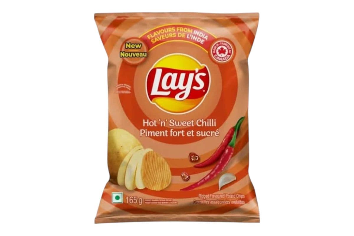 Lays Hot 'n' Sweet Chili (200g) (270 Cal)