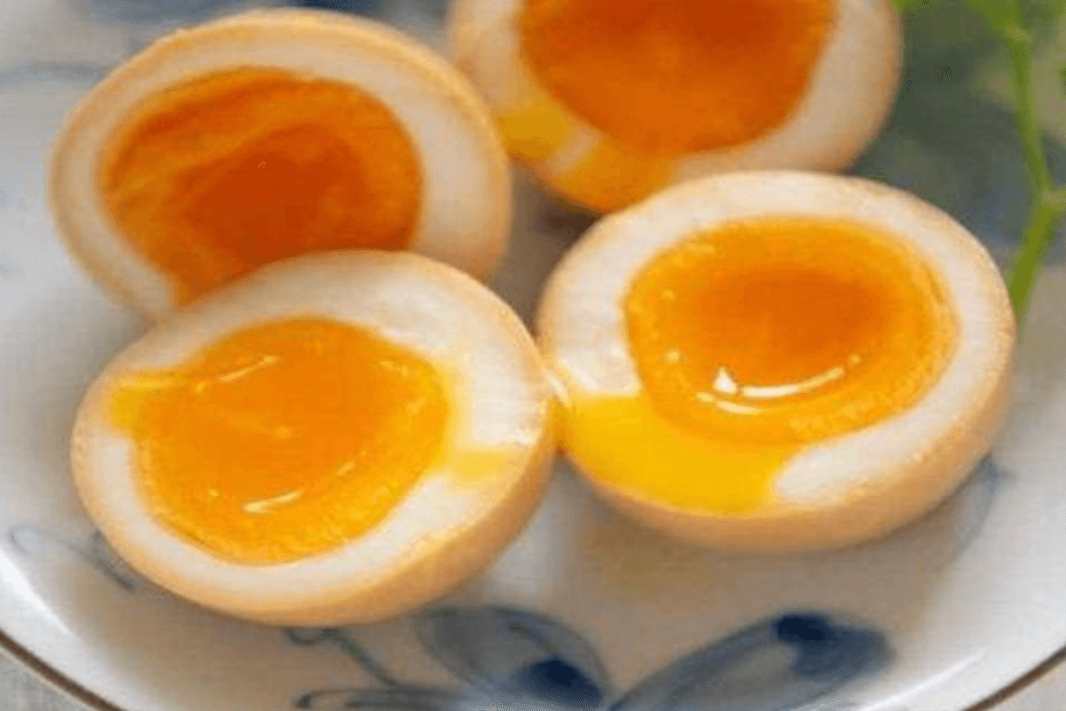 Ajitama (Softboiled Japanese Egg) (1 egg)