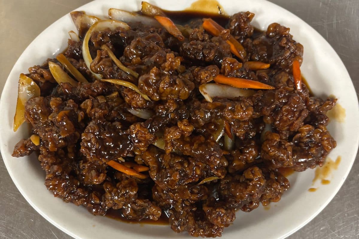 106A. Ginger Beef (Hot)