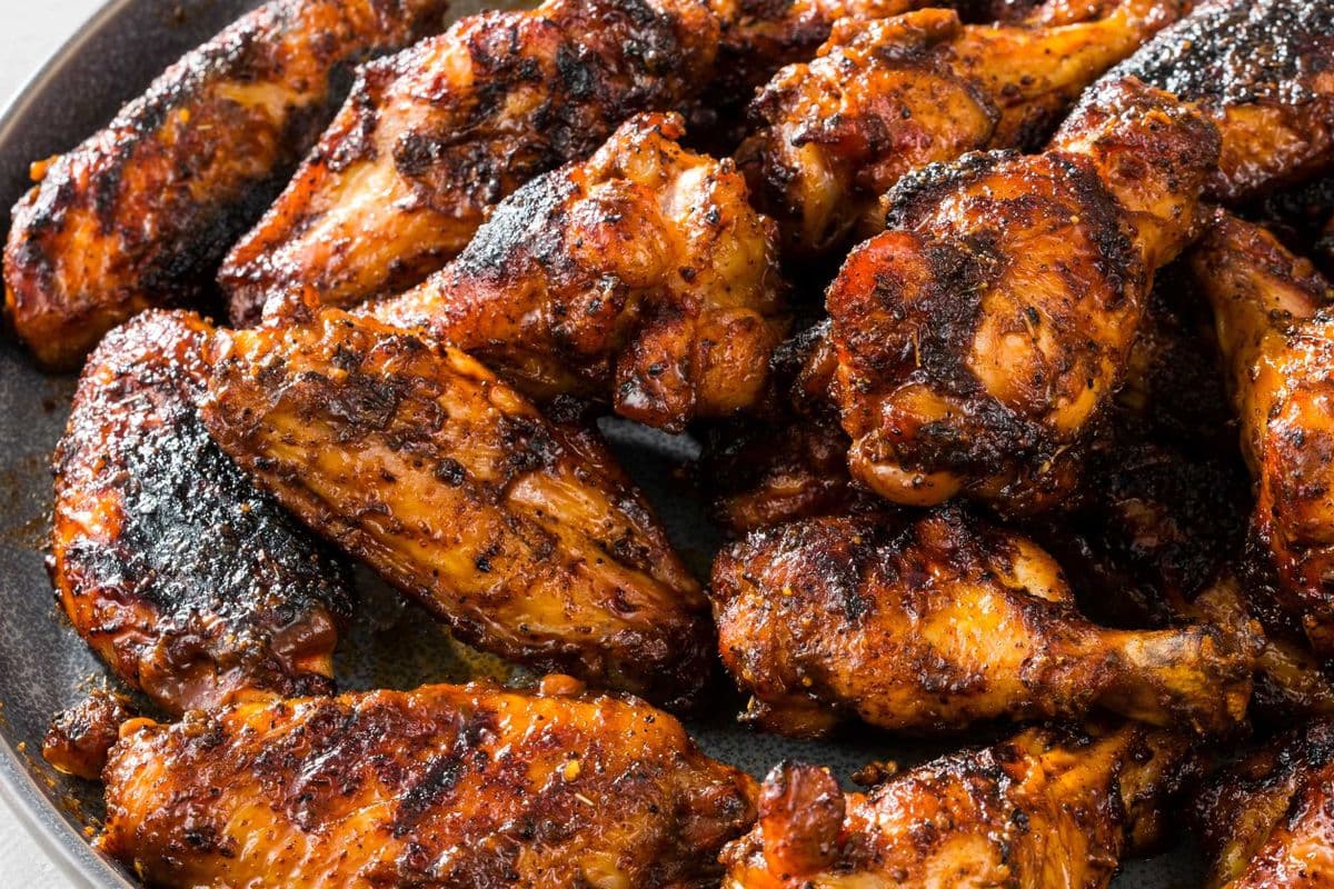Salt and Pepper Six Smoked Chicken Wings (6 pcs)