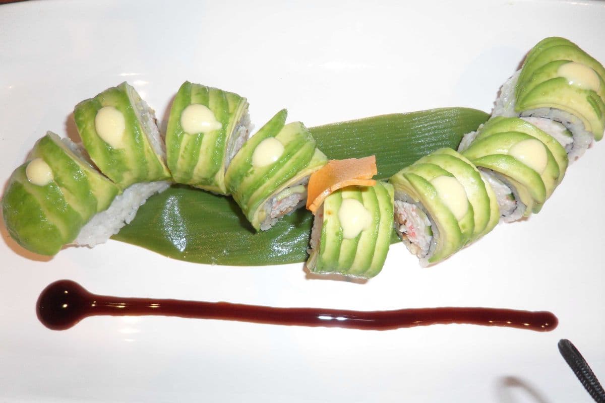 Caterpillar Roll (8 pcs)