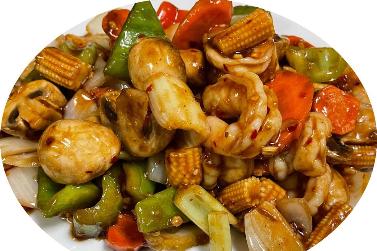 36. Szechuan Prawns (Hot Chili Sauce)