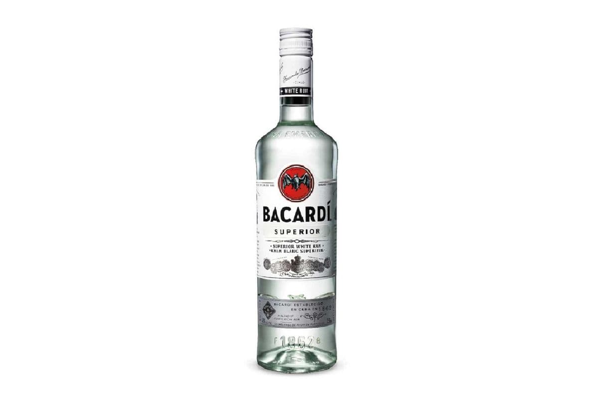 Bacardi Superior White (750 ml Bottle) (1 x 750 ml)