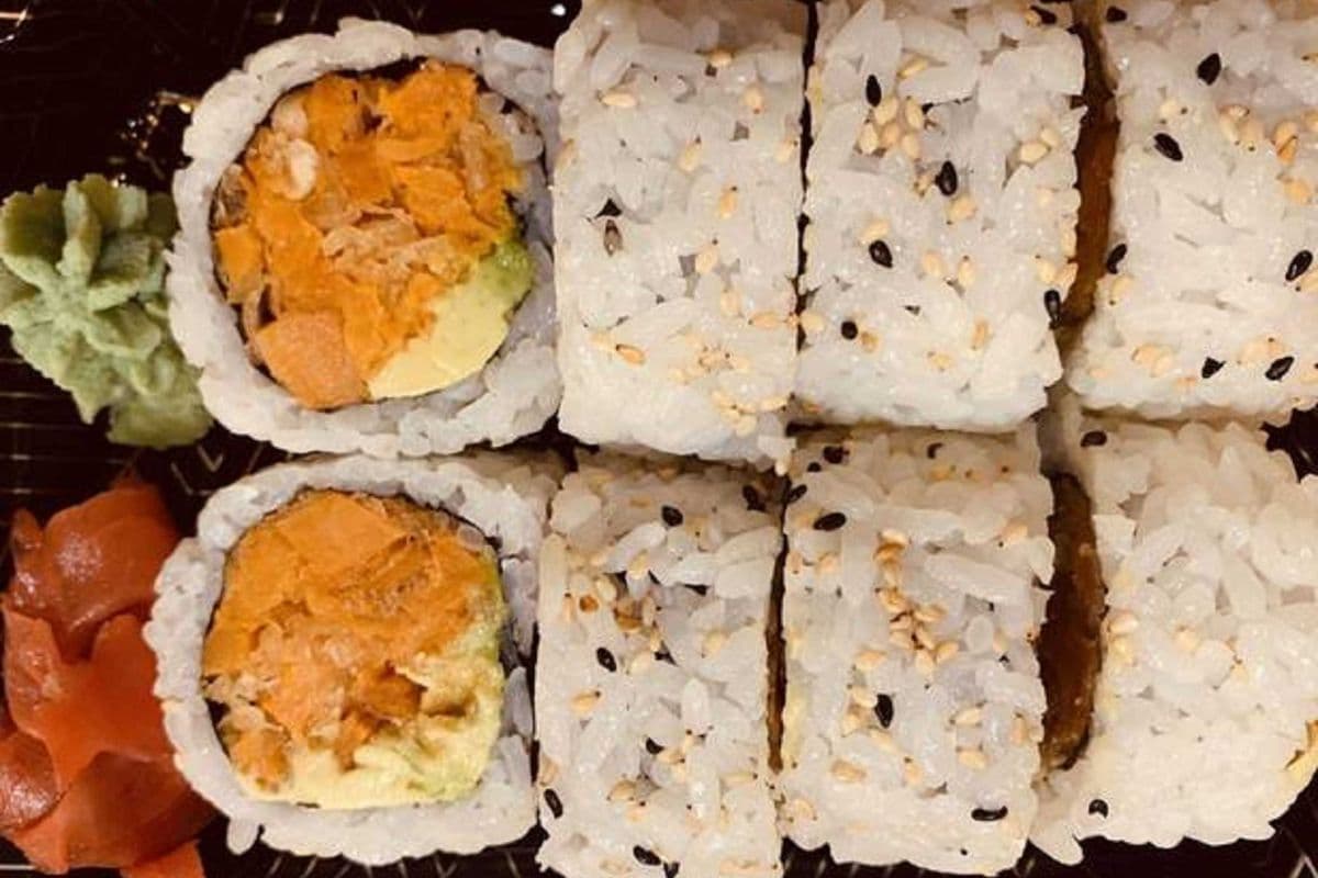 Yam Tempura Roll (8pcs)