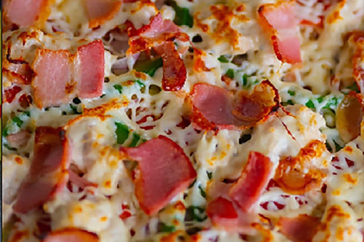 9" Red Caesar Pizza (6 slices)
