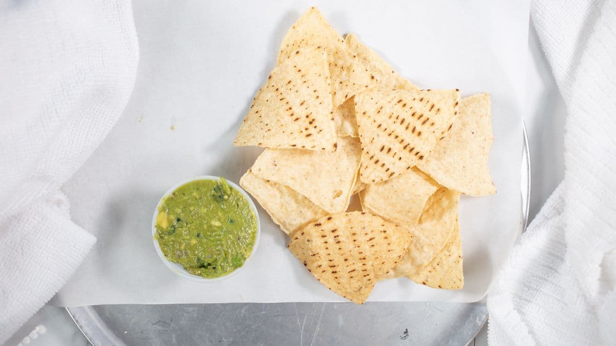 Chips and Guacamole ****