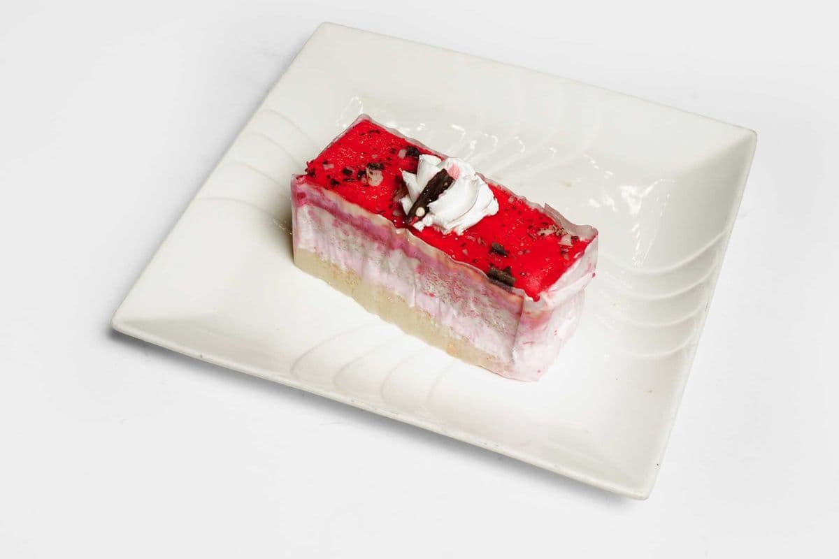 Strawberry cake pastry
