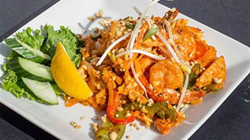 Chicken and Shrimp Pad Thai