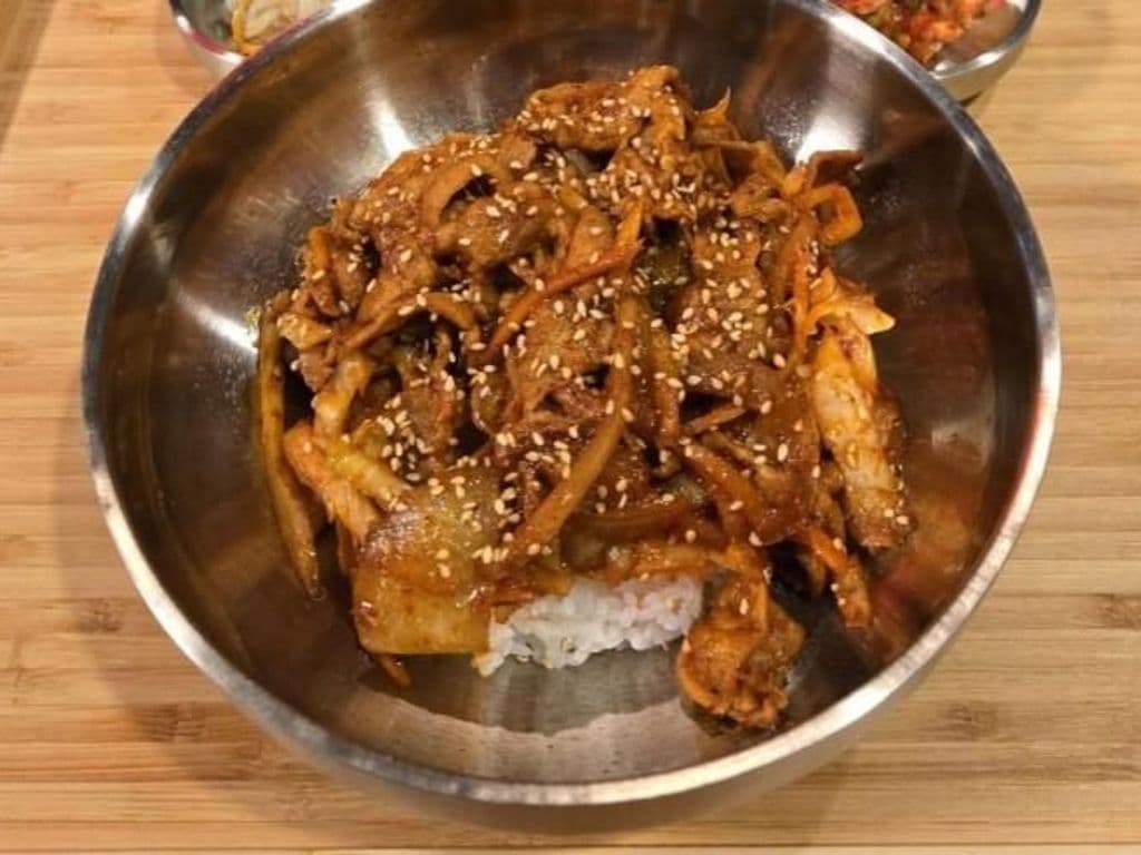 Pork bowl