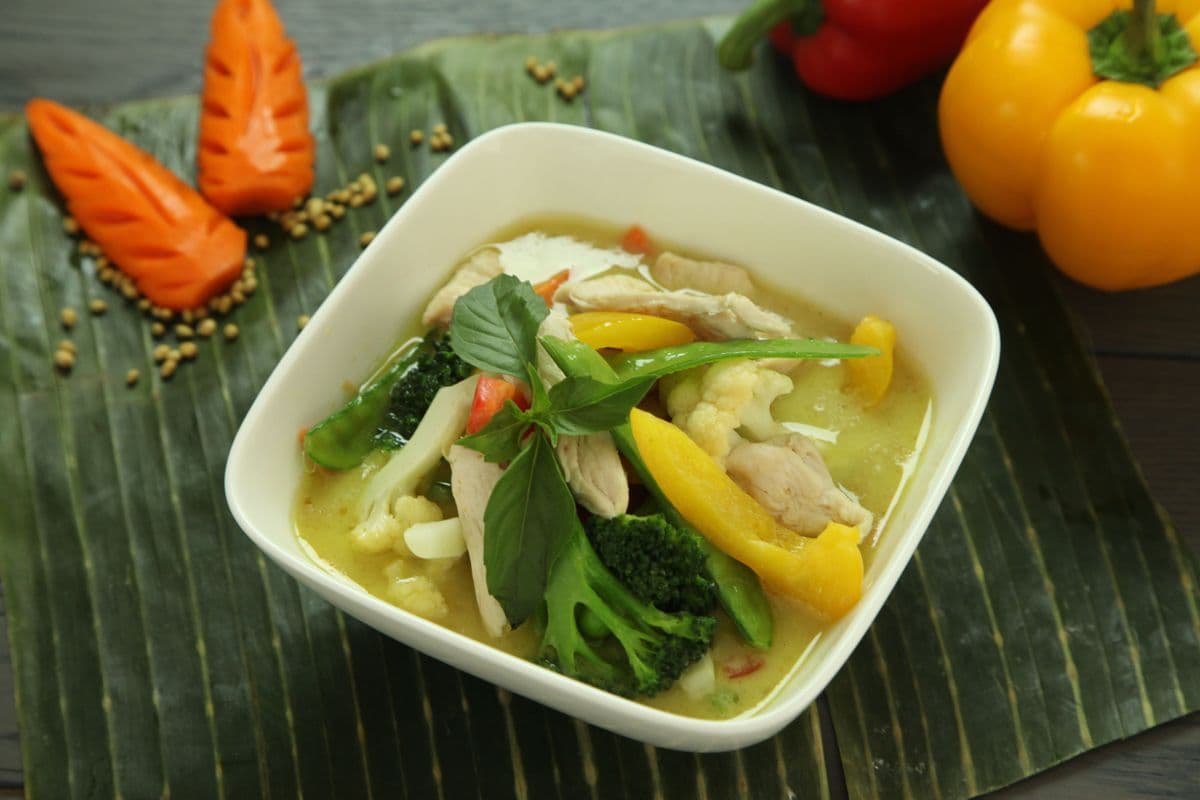 21. Green Curry (แกงเขียวหวาน)