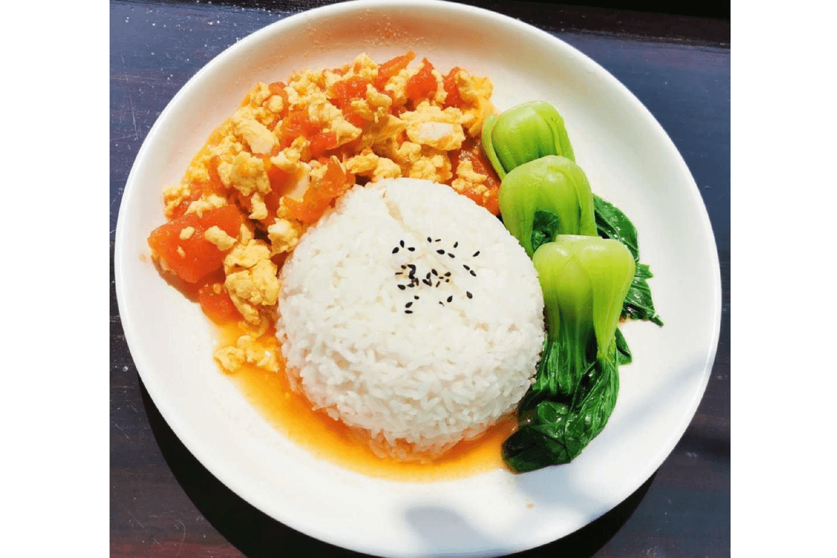Rice with Tomato and Egg Stir-Fry 西红柿鸡蛋盖饭
