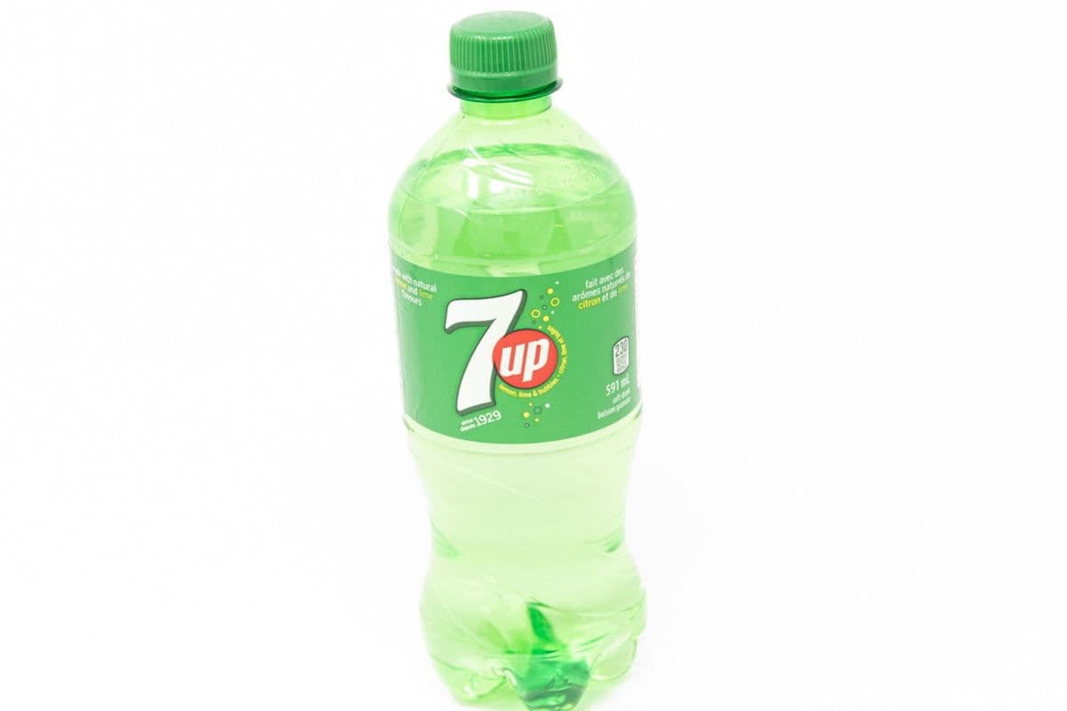 7 Up (591 ml)