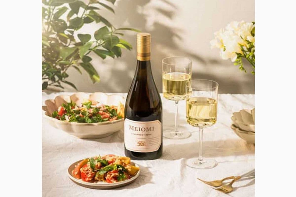MEIOMI CHARDONNARY (1 x 750ML)