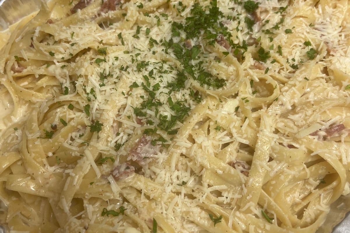 Fettuccini Carbonara-familial (Pour 4 personnes)