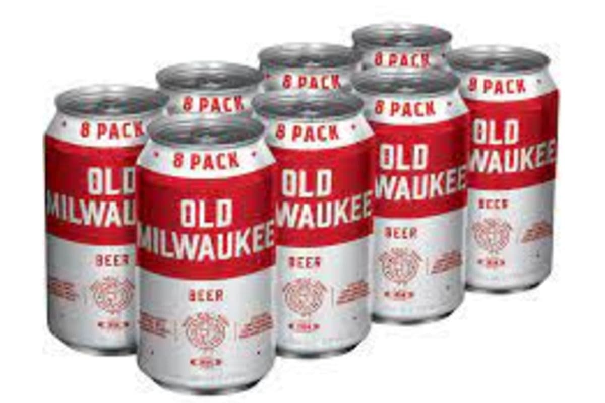 OLD MILWAUKEE 8 CANS (8 x 355 ml Cans)