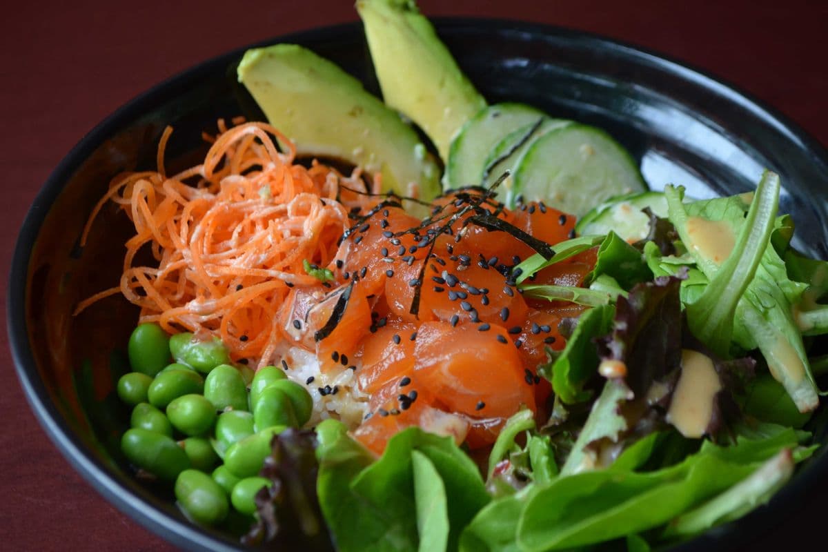 700. Poké Saumon