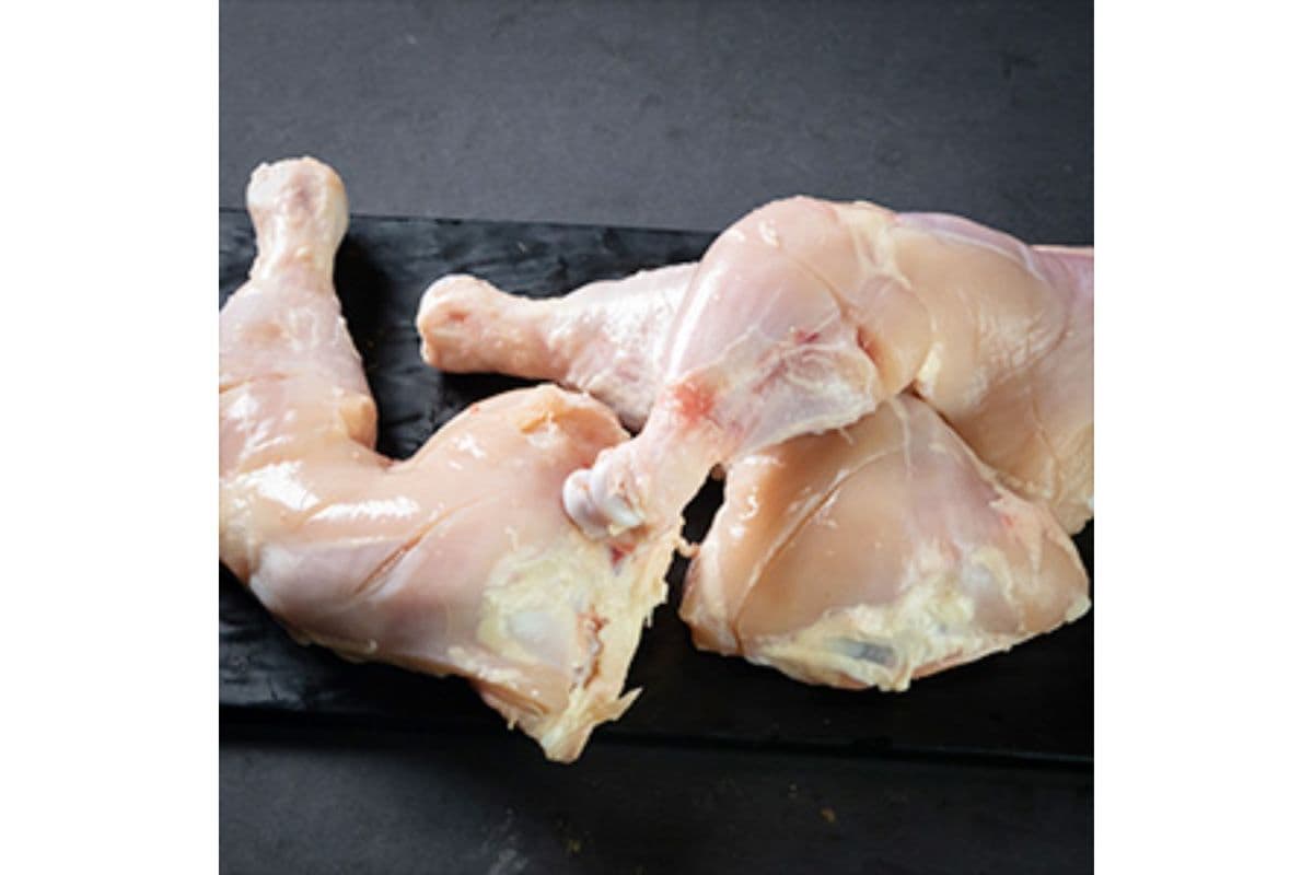 Chicken Legs Clean (Clean and Cut) (1 lb)