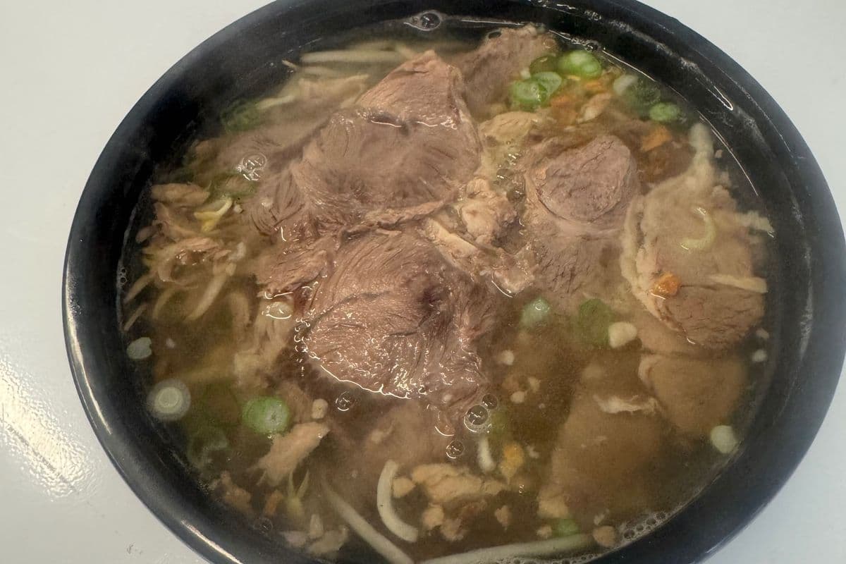 24. Dy So Beef Noodle Soup